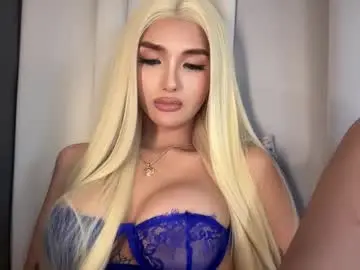 Chaturbate Live Sex Cam of emeraldfvckinggreyson