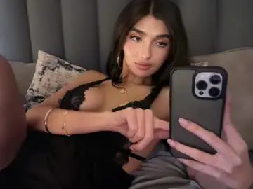 Chaturbate Free Live Porn of emeraldfvckinggreyson