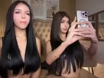 Chaturbate Sex Cam of emeraldfvckinggreyson