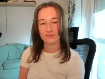 Chaturbate Adult Webcam of oliviaaa2003