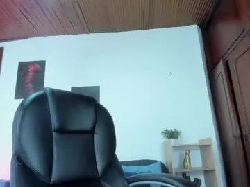 Chaturbate Best live sex cam show of pamelaqueen_1