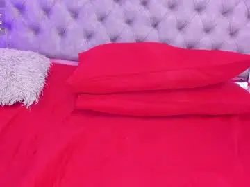 Chaturbate Best live sex cam show of sofia_girl_