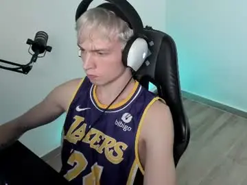 Chaturbate Free Live Porn of yoi_aji