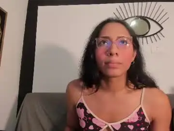 Chaturbate Adult Video Chat of emilygomezz