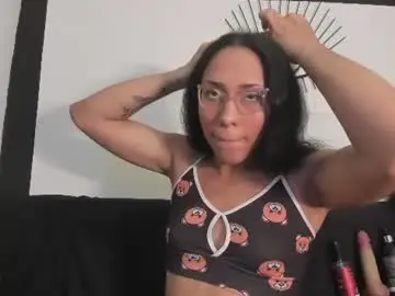 Chaturbate Adult Webcam of emilygomezz
