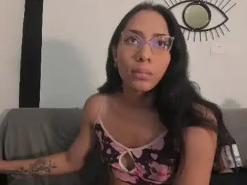 Chaturbate Live Sex of emilygomezz