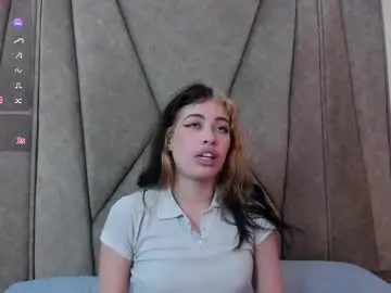 Chaturbate Watch Live Sex Cams of isabela_colins
