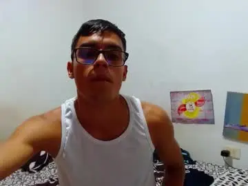 Chaturbate Live Porn of lion_grr