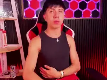 Chaturbate Best live sex cam show of mathyw_mont