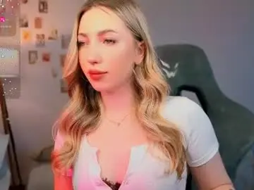 Chaturbate Watch Live Sex Cams of bellalynny
