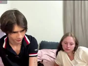 Chaturbate Sex Chat of flowerscouple