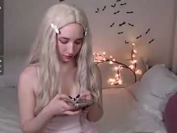 Chaturbate Nude Webcam of julia_ether
