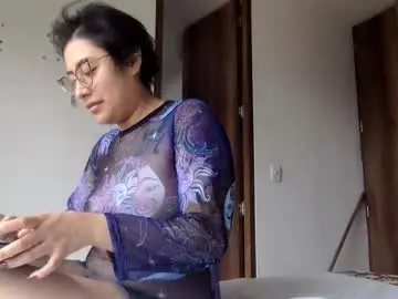 Chaturbate Sex Chat of juliexxxtasy