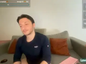 Chaturbate Live Porn of shadysinnerman