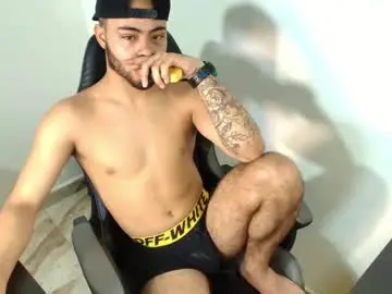 Chaturbate Free Porn Cam of xanderstone00