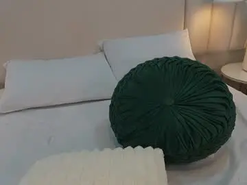 Chaturbate Watch Live Sex Cams of gabyjones__