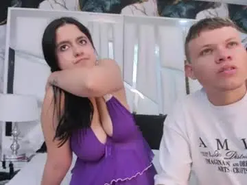 Chaturbate Live Porn of kim69_and_noah