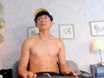 Chaturbate Watch Live Sex Cams of lyan_twink