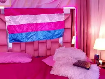 Chaturbate Live Sex Cam of melody_trixie
