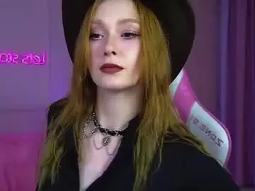 Chaturbate Live Sex Cam of agatafoxley