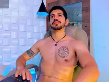 Chaturbate Live Sex Cam of alejandrostorm