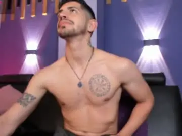 Chaturbate Watch Live Sex Cams of alejandrostorm