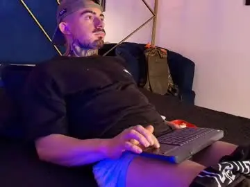 Chaturbate Adult Video Chat of dallas_whitee