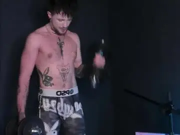 Chaturbate Live Porn of badrabbit__