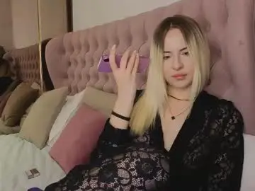 Chaturbate Sex Cam of bella_crazyy