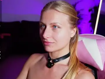 Chaturbate Live Porn of crystal_blond