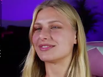 Chaturbate Live Sex of crystal_blond