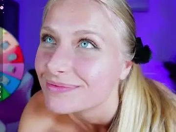 Chaturbate Live Sex of crystal_blond
