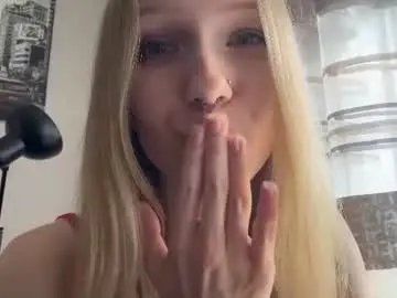 Chaturbate Free Porn Cam of gertrudeuran