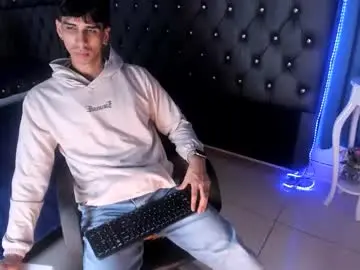 Chaturbate Watch Live Sex Cams of kael_dominus