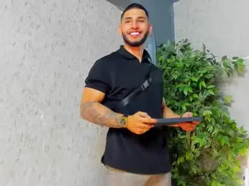 Chaturbate Free Live Porn of louis_connor