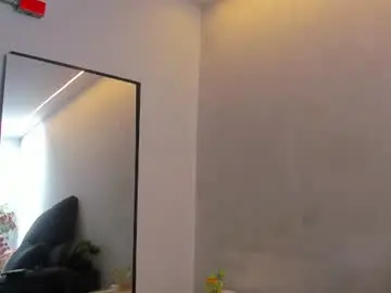Chaturbate Live Sex Cam of louis_connor