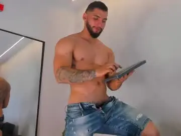 Chaturbate Sex Cam of louis_connor