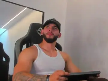 Chaturbate Free Porn Cam of louis_connor