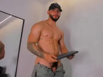 Chaturbate Live Porn of louis_connor