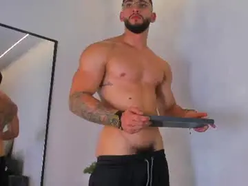Chaturbate Free Live Porn of louis_connor