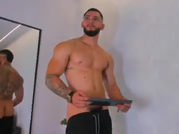 Chaturbate Best live sex cam show of louis_connor