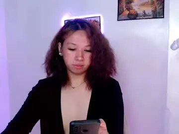 Chaturbate Live Sex Cam of callme_shantal