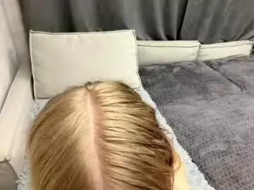 Chaturbate Free Live Porn of dewdropdoll