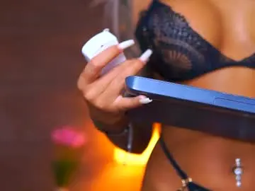 Chaturbate Live Sex Cam of juicy_jessye