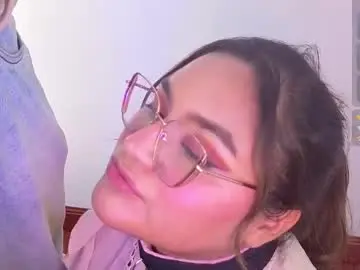 Chaturbate Live Porn of lauralei_01