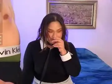 Chaturbate Nude Webcam of lauralei_01