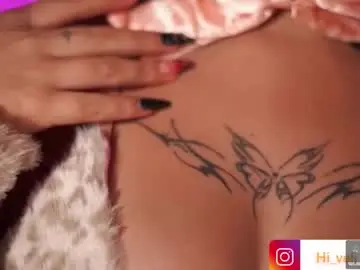 Chaturbate Live Porn of little_vel