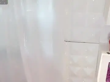 Chaturbate Live Sex Cam of luz_celeste_