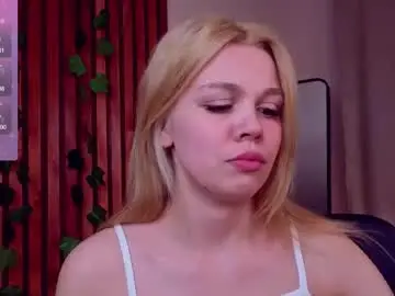 Chaturbate Live Sex Cam of scarletmarney