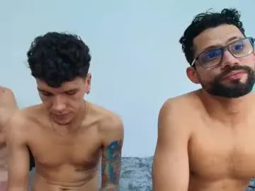 Chaturbate Live Porn of benjamin613999